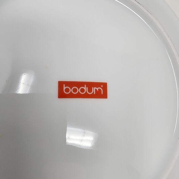 4 BODUM Salad Dessert Plates Snowman Christmas Snowflake 8.5" White W/ Silver - Picture 5 of 5